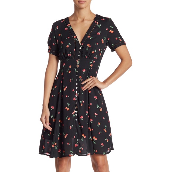 Retro Cherry Print Front Button Dress - Picture 2 of 16